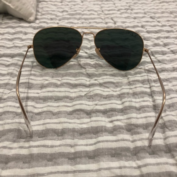 Ray Ban Aviators - Picture 4 of 5